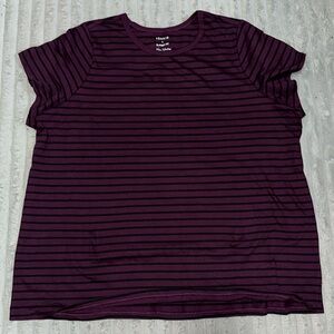 Torrid size 4 short sleeve shirt